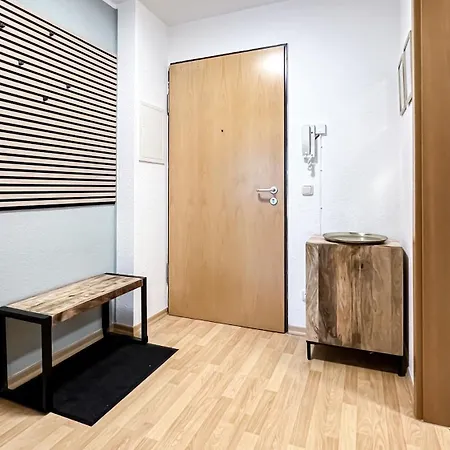 Stadtzentrum - Ruhiges Mit Kostenfreiem Stellplatz Bis 1,50m Fahrzeughoehe Lejlighed Leipzig