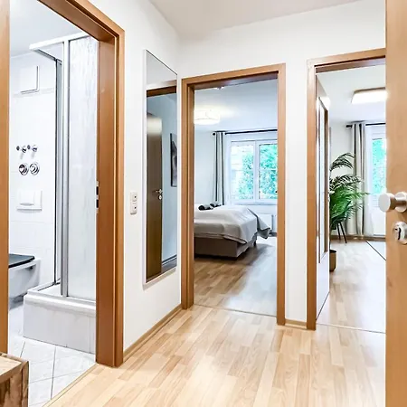 Lejlighed Stadtzentrum - Ruhiges Mit Kostenfreiem Stellplatz Bis 1,50m Fahrzeughoehe Leipzig