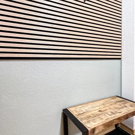 Stadtzentrum - Ruhiges Mit Kostenfreiem Stellplatz Bis 1,50m Fahrzeughoehe