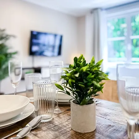 Apartmán Stadtzentrum - Ruhiges Mit Kostenfreiem Stellplatz Bis 1,50m Fahrzeughoehe