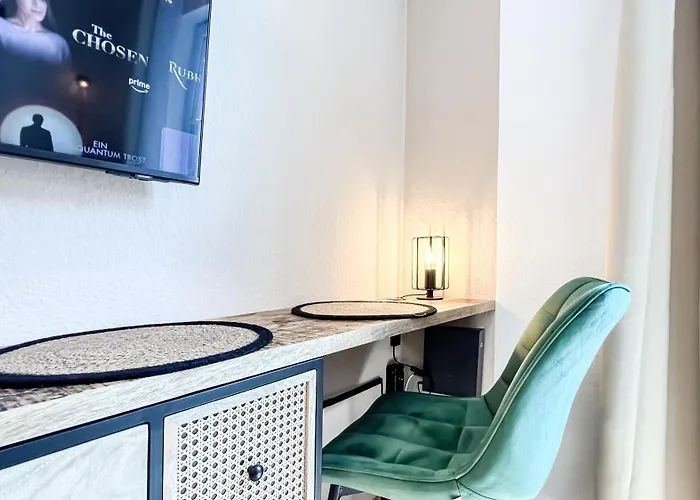 Stadtzentrum - Ruhiges Mit Kostenfreiem Stellplatz Bis 1,50m Fahrzeughoehe * Leipzig