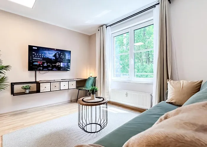 Stadtzentrum - Ruhiges Mit Kostenfreiem Stellplatz Bis 1,50m Fahrzeughoehe