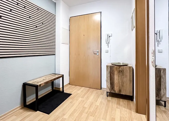 Stadtzentrum - Ruhiges Mit Kostenfreiem Stellplatz Bis 1,50m Fahrzeughoehe Appartement Leipzig