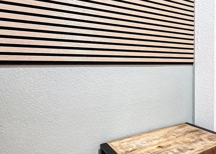 Stadtzentrum - Ruhiges Mit Kostenfreiem Stellplatz Bis 1,50m Fahrzeughoehe